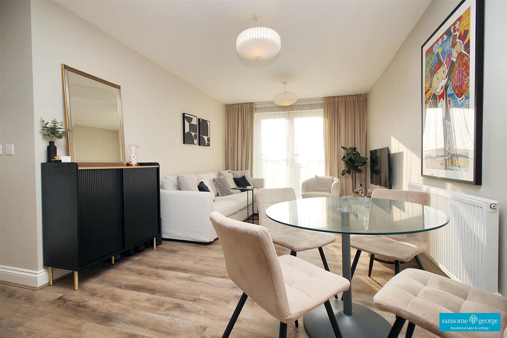 2 bed property in Elvian Close, Reading